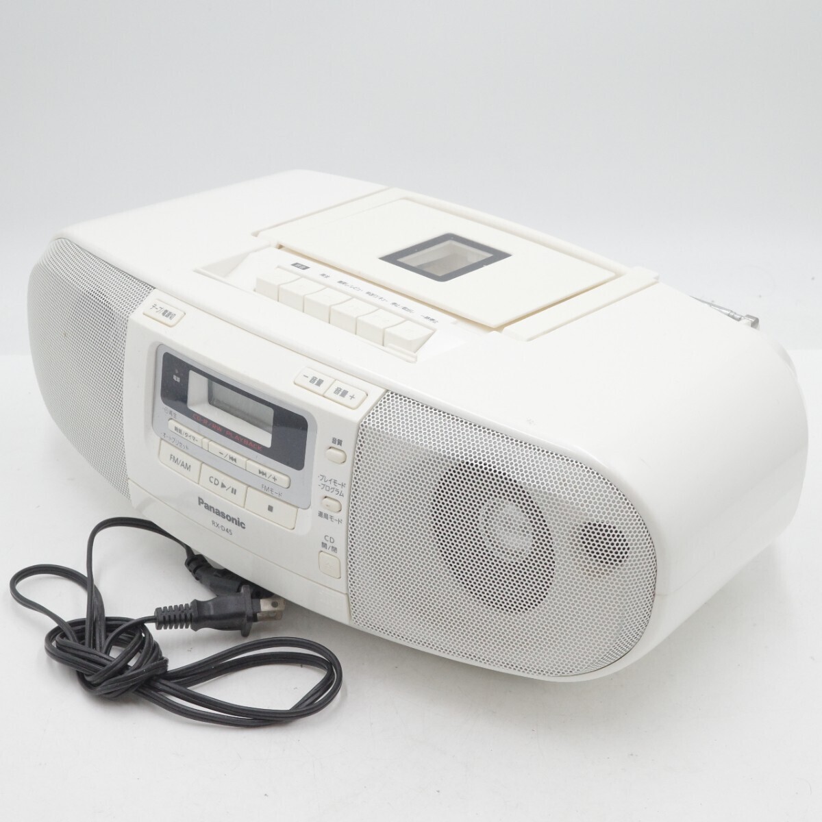 Panasonic パナソニック ポータブルステレオCDシステム ラジカセ RX-D45 ホワイト オーディオ機器 動作確認済みの画像1