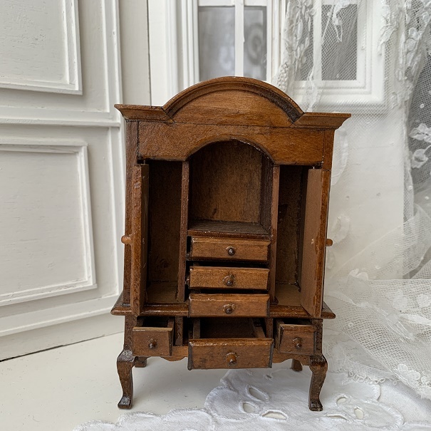ミニチュア 家具 ドールハウス 人形 ドール 引き出し ワードローブ 木製 ブラウン茶 ヴィンテージの画像2