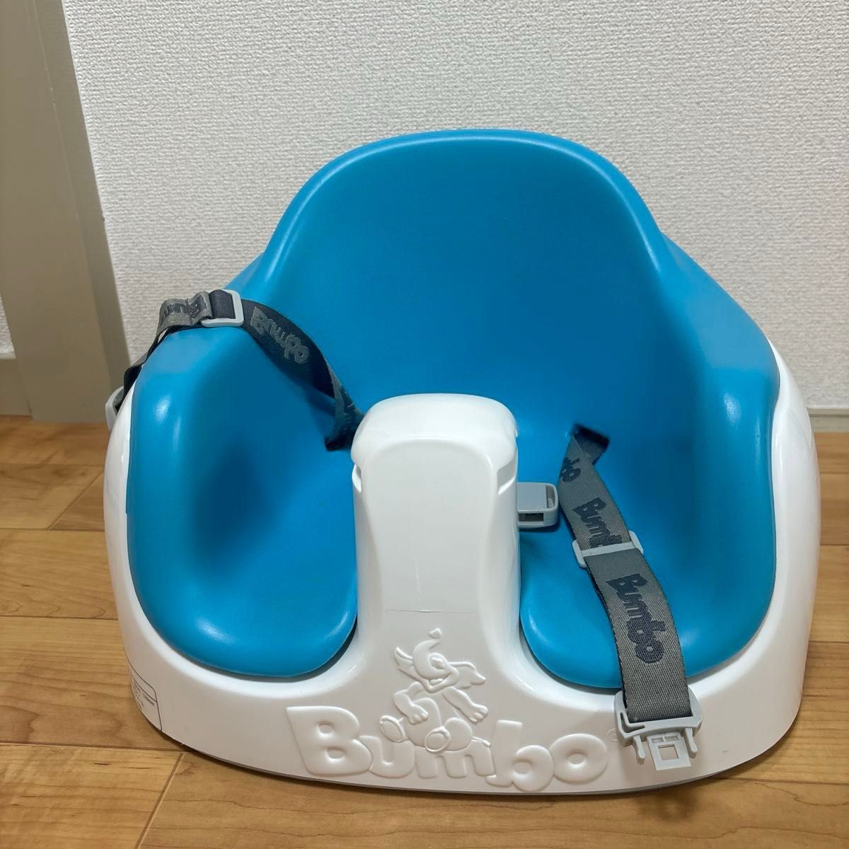 ベビーチェア バンボ ベビーソファ Bumbo 椅子 赤ちゃん ベビー キッズ 子ども 子供 孫 ローチェア イス 出産 実家