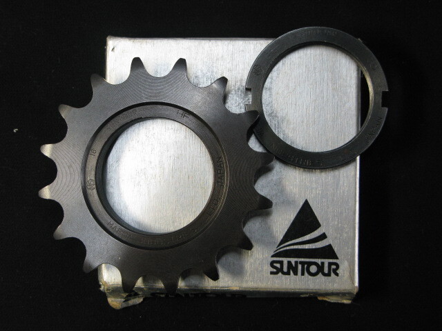 ピスト・競輪/NJS認定【SUNTOUR MAEDA】小ギア厚歯16T&ロックリング 未使用品