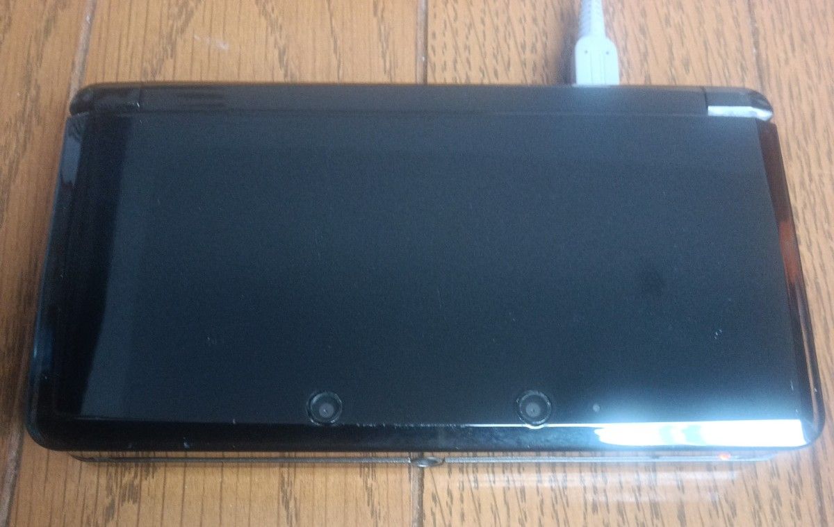 ニンテンドー3DS コスモブラック 訳あり 常時3D状態 起動確認済み 本体比較的綺麗 本体のみ