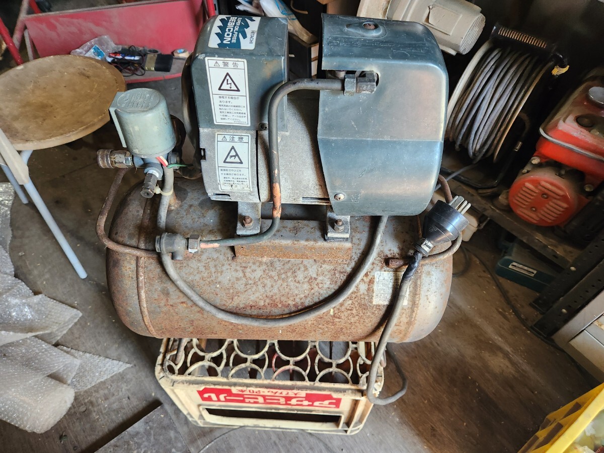 日立BEBICON三相200VTYPE0.4LP-7TA 全容積30L - コンプレッサー 日立BEBICON三相200VTYPE0.4LP-7TA 全容積30L - コンプレッサー