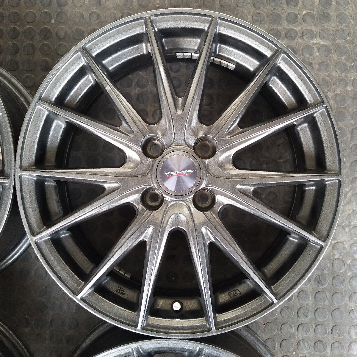 管理番号：A4-15【4本価格】【16×5.5J 4×100 ET+45 ハブ73】WEDS VELVA SPORT・タント N-BOX等・店頭引取可能・適格請求書発行可能_画像3