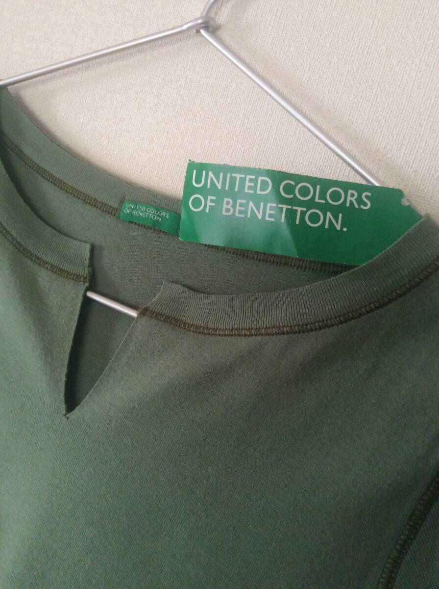  не использовался с биркой ( BENETTON )UNITED COLORS OF BENETTON короткий рукав футболка 