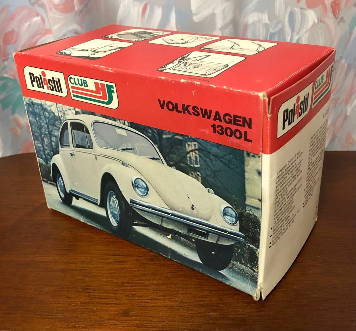 Polistil  S642  VOLKS WAGEN  1300L   1/25   MADE IN ITALY  