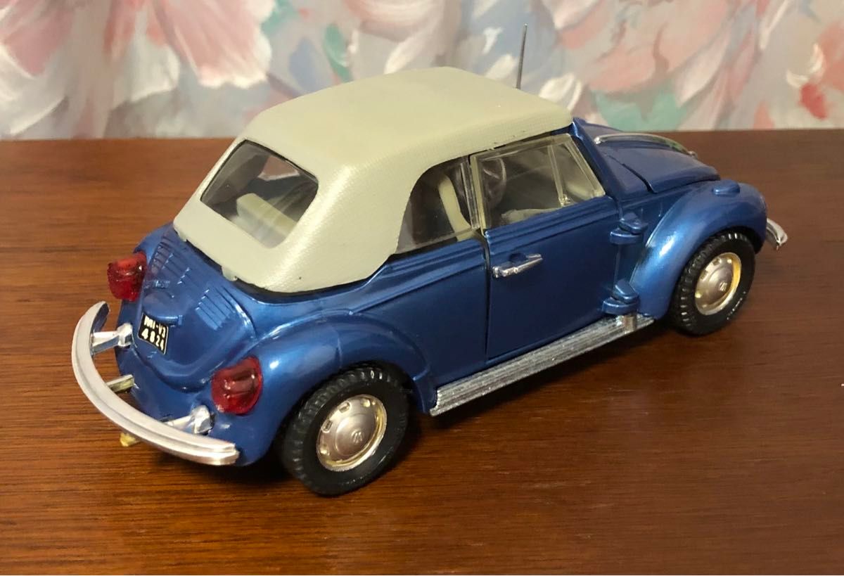 Polistil  S615  VOLKS WAGEN 1303 CABRIOLET 1/25  MADE IN ITALY  