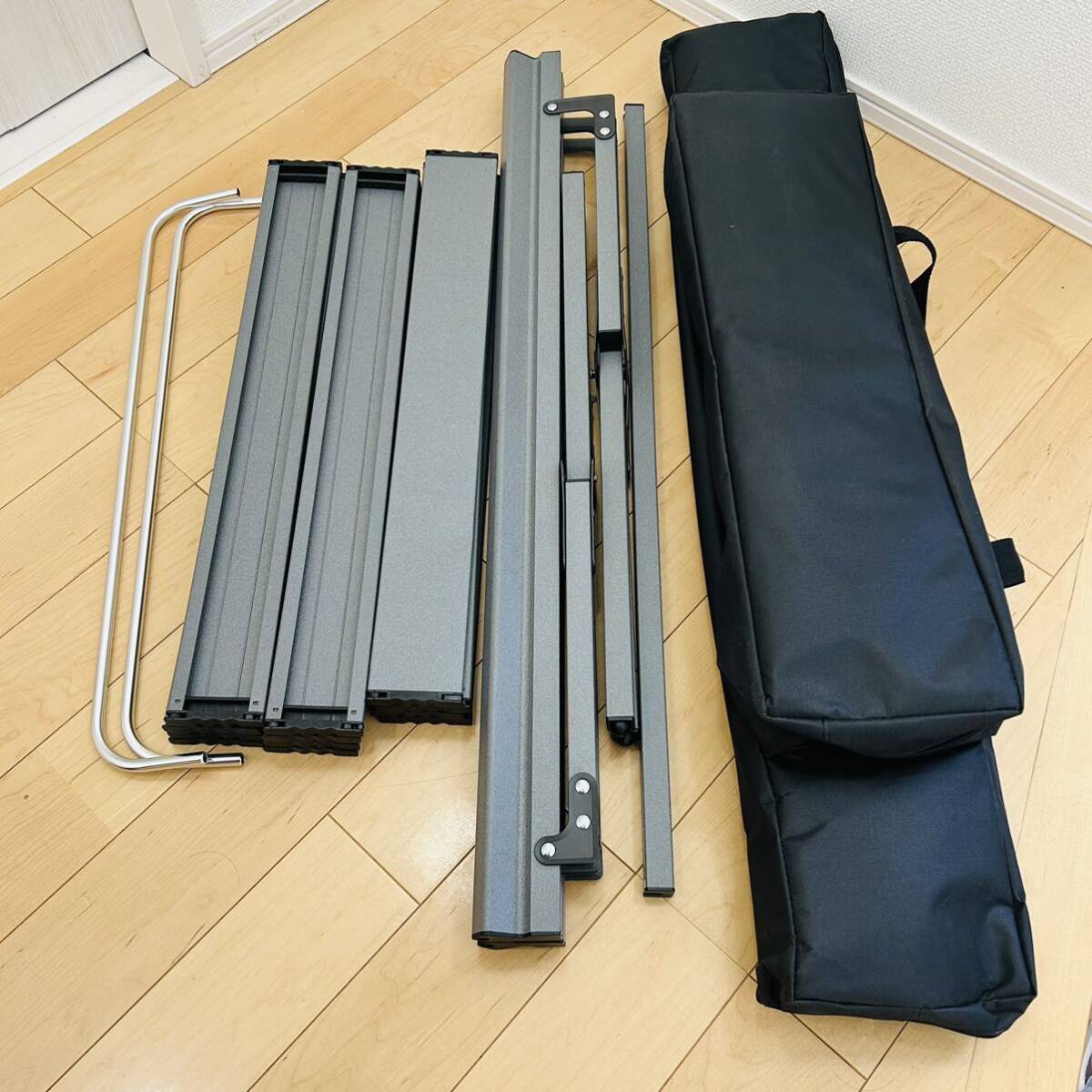 超高品質 大セイズ105x61x42cm 折りたたみテーブルアルミ合金製 超軽量3.3kg キャンプ アウトドア 収納ケース付きの画像9