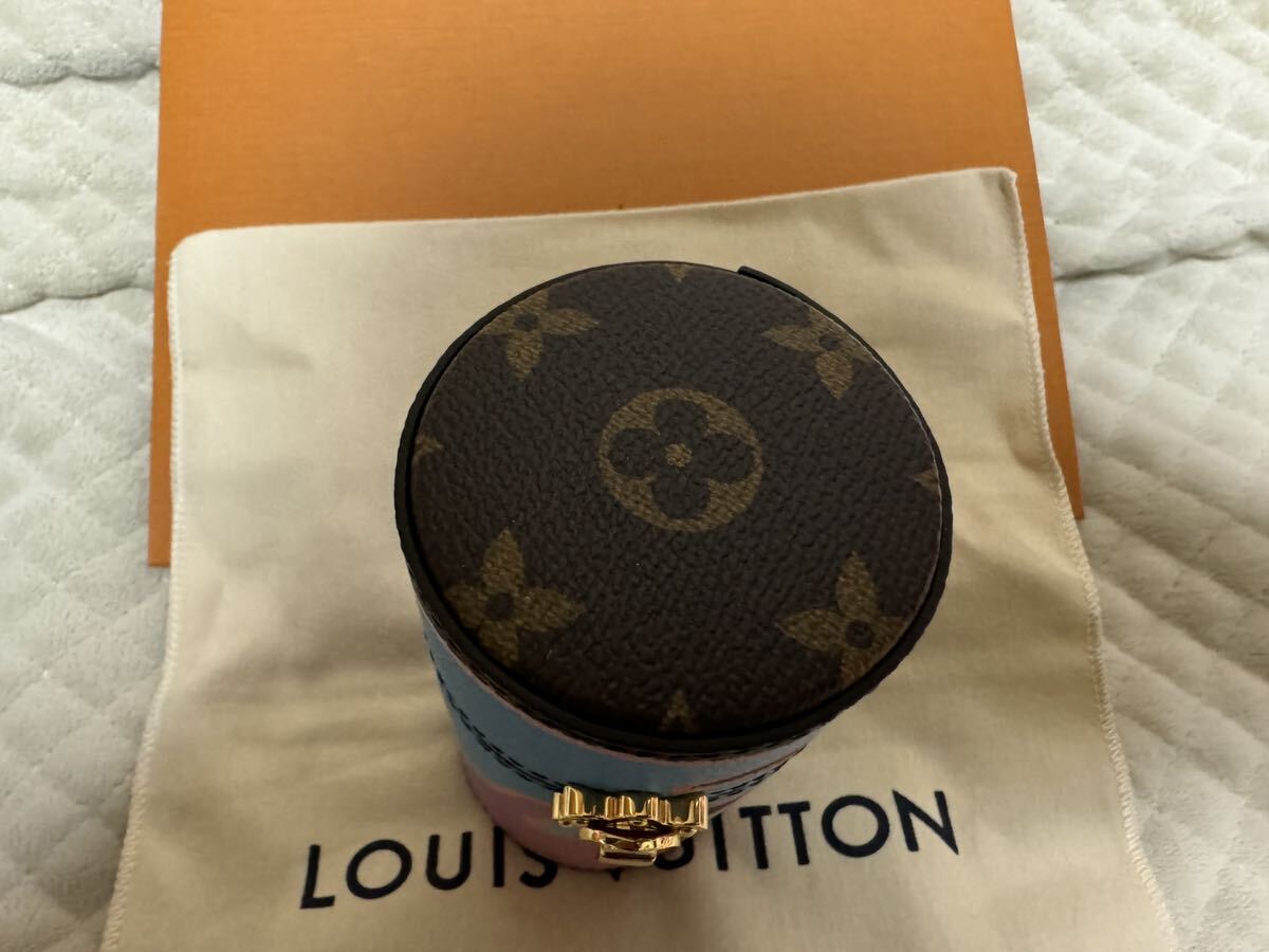  【新品】LOUIS VUITTON ルイヴィトン パシフィックチル 香水 +ケースLS0329の画像6