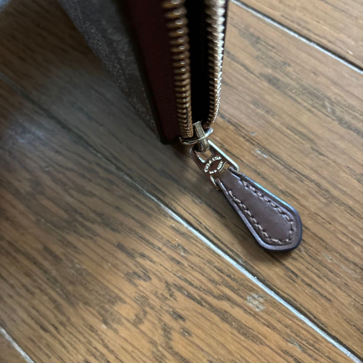 美品　COACH コーチ 長財布 シグネチャー ラウンドファスナー長財布