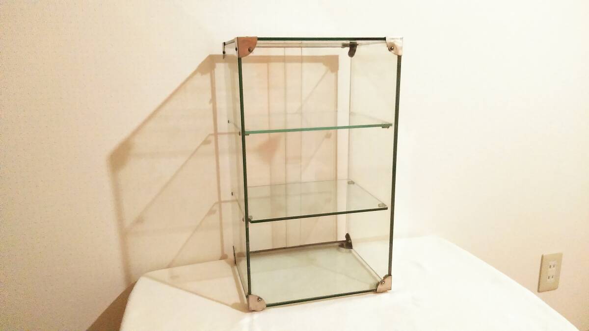 ♪昭和 レトロ 3段ガラスケース ガラス ディスプレイ コレクション用に♪の画像2