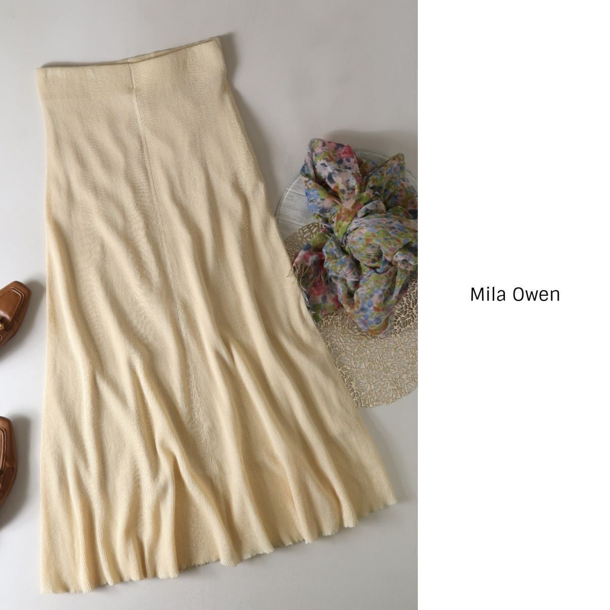 新品☆ミラオーウェン Mila Owen☆洗える ウエストゴム 切替ナローニットスカート 1サイズ☆M-B 0858の画像1