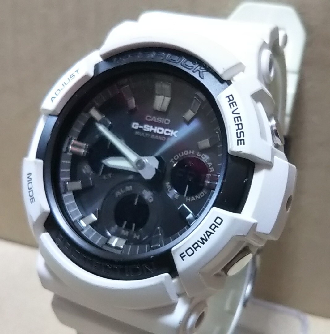 CASIO G-SHOCK GAW-100B 電波 ソーラーアナデジ 腕時計 メンズ ホワイト_画像1