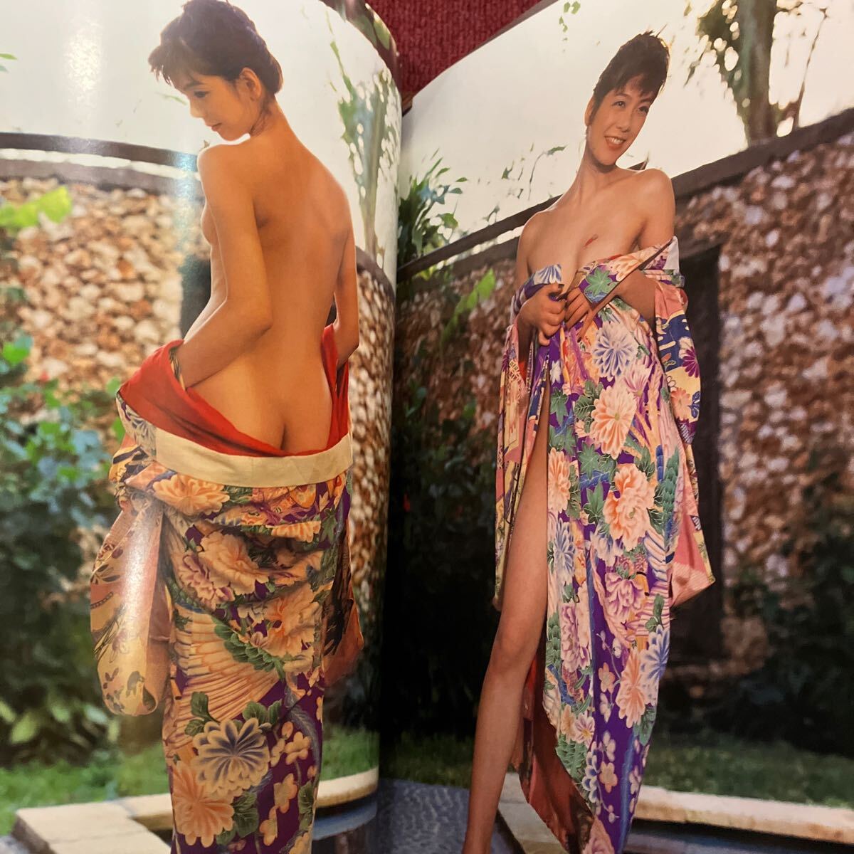 山口美樹 ファースト写真集 Feminine 帯付 巨乳美乳美尻ビキニの画像4