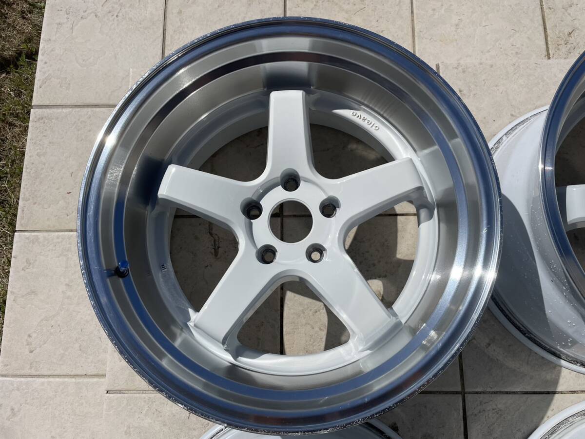 CLEAVE RACING FL53 18x9.5J +18 / 18x10.5J +15 5H-114.3 ホワイト 4本セット！！の画像4