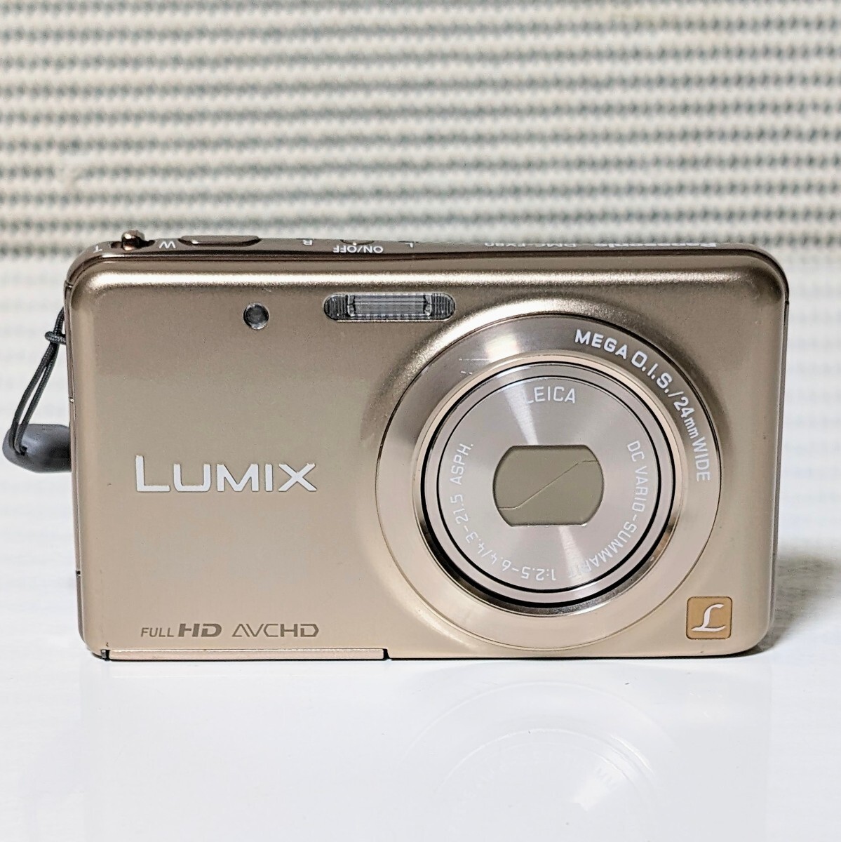 Panasonic LUMIX DMC-FX80 パナソニック コンパクトデジタルカメラ デジカメ ルミックス DC VARIO-SUMMARIT 1:2.5-6.4/4.3-21.5 現状品の画像1