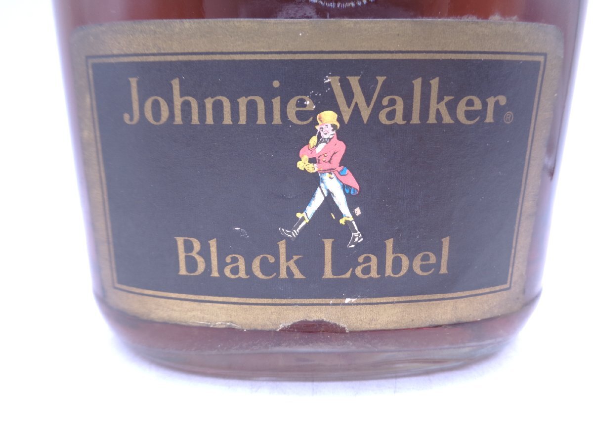 特大 JOHNNIE WALKER ジョニー ウォーカー ブラックラベル 金キャップ 2000ml ビッグボトル ラベル無し 古酒 未開栓 Q012718の画像4