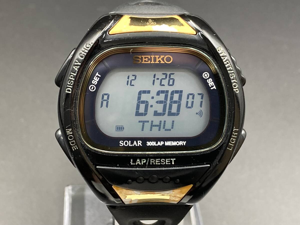 1円〜 動作品 SEIKO／セイコー スーパーランナーズ ソーラー デジタル S680-00A0 クォーツ メンズ腕時計の画像1