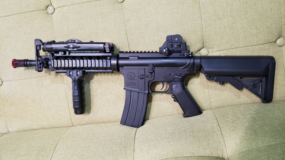 【ジャンク品】東京マルイ No.4 SOPMOD M4 10歳以上電動ガン ボーイズの画像1