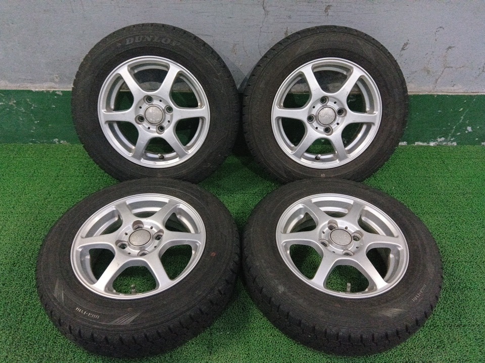 社外ホイール!! 13x4.5J +38 冬タイヤ付き 145/80 4本セット 中古 売切!!の画像1