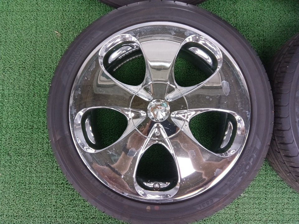 Big Endホイール!! 17x7J +48 夏タイヤ付き 215/45 4本セット 中古 売切!!の画像2