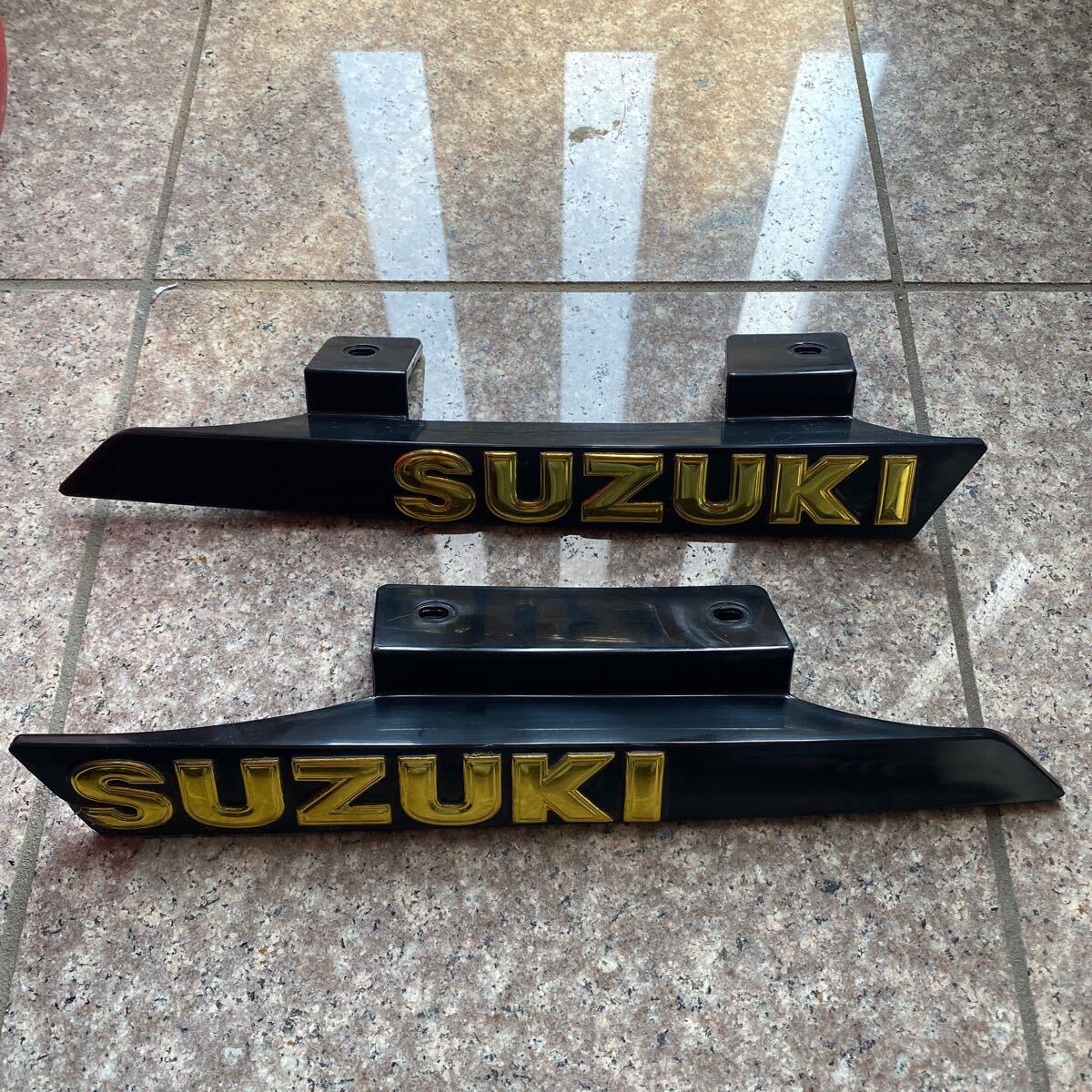 SUZUKI RG250E 純正シートレール X7 旧車 暴走族 昭和 の画像1