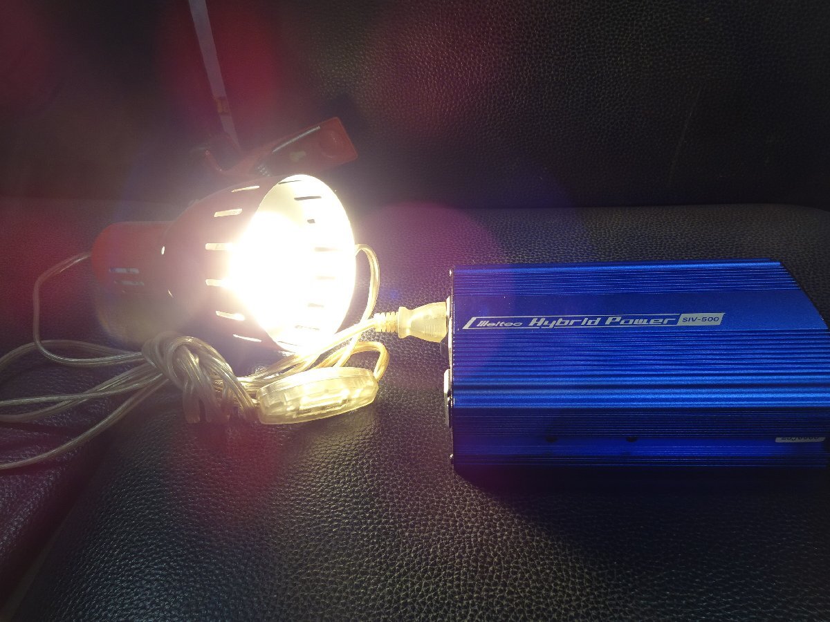 車でコンセント　450W×2個　USB×1口　メルテックSIV-500