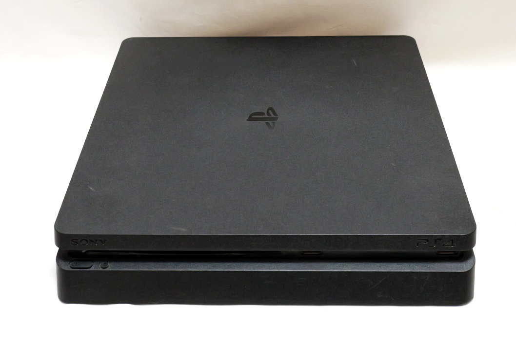 ■動くけどジャンク扱い！即決！SONY PS4 CUH-2100A_画像1