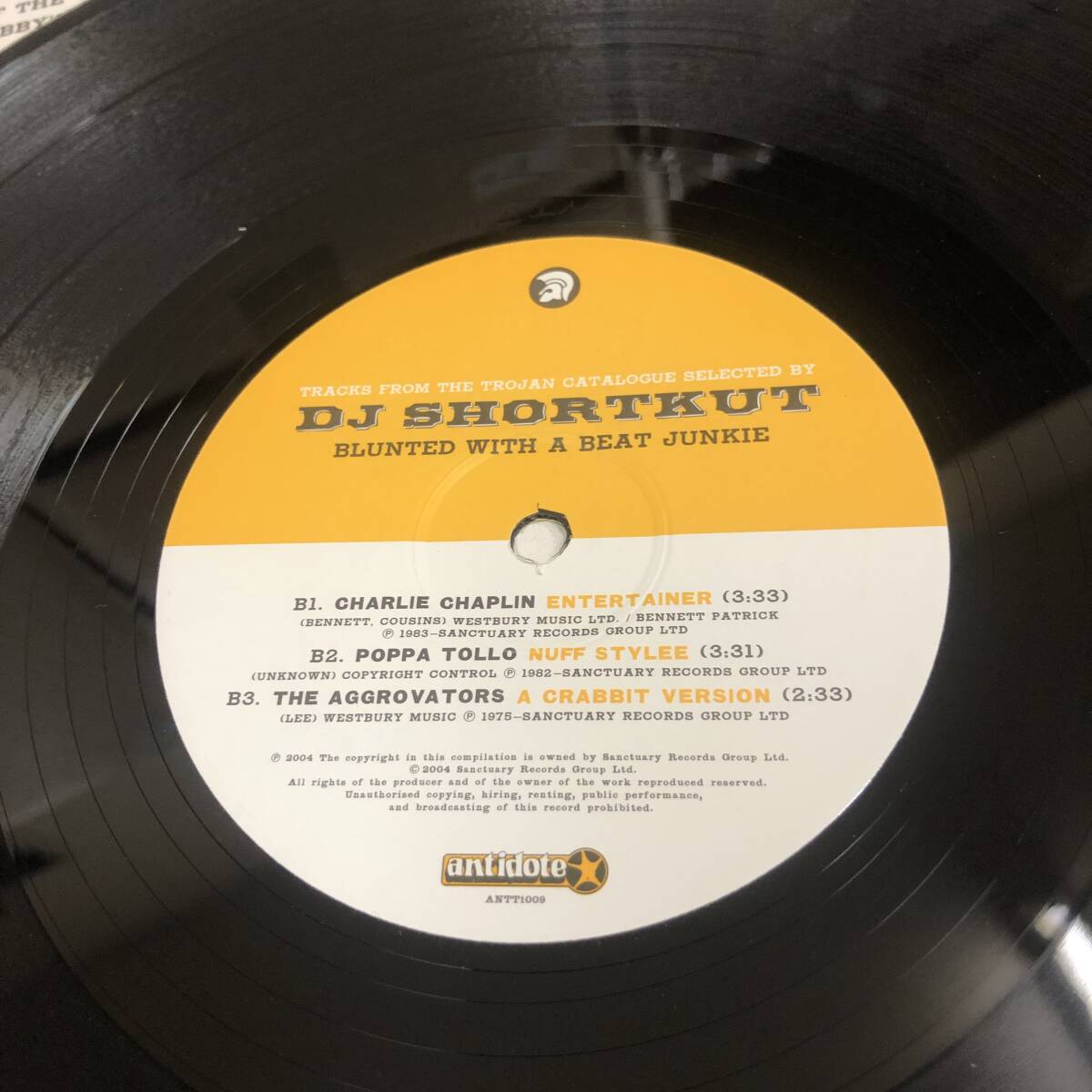 DJ Shortkut Various - Blunted With A Beat Junkie EP (A26)の画像4