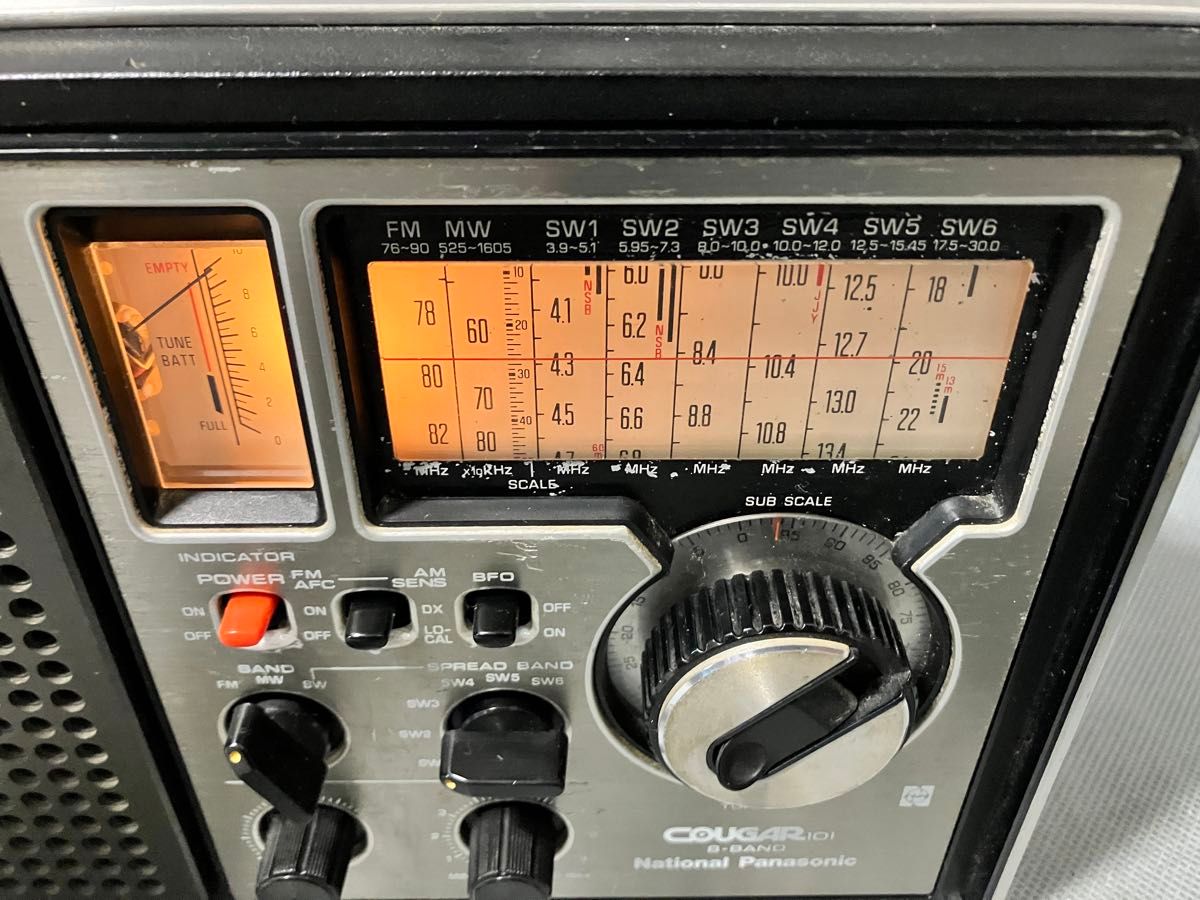 【中古品】National クーガー　RF-1010 BCLラジオ