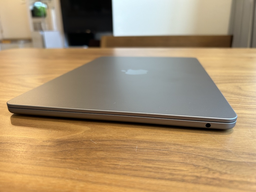 Macbook Air M2 メモリ16GB SSD512GB USキーボード 2022年モデル 充放電65回 の画像5