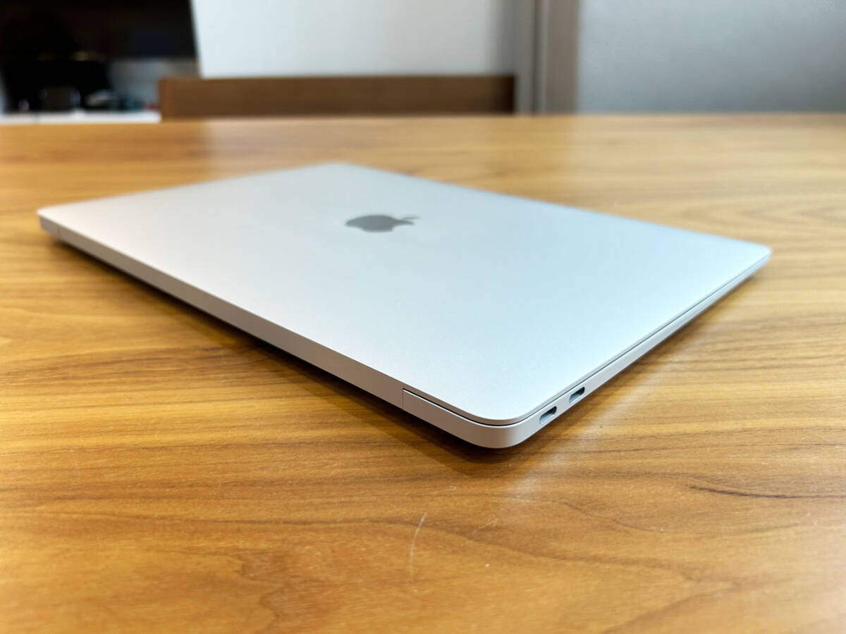 Macbook air M1 メモリ16GB SSD256GB 2020年モデル 13インチ USキーボードの画像8