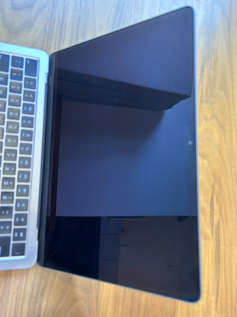 Macbook Air M2 メモリ16GB SSD512GB USキーボード 2022年モデル 充放電65回 の画像2