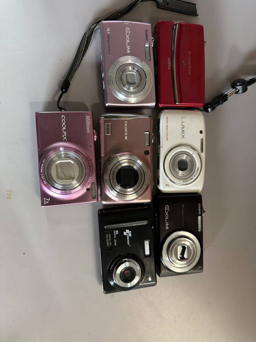 Nikon CASIO FUJIFILM デジタルカメラ デジカメ まとめて7台 ジャンク品の画像1