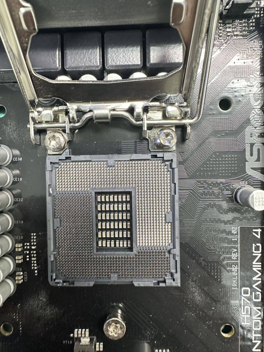 【ジャンク】ASROCK H570 Phantom Gaming 4 Intel第10世代Coreプロセッサー対応 ATX規格マザーボード LGA1200の画像6