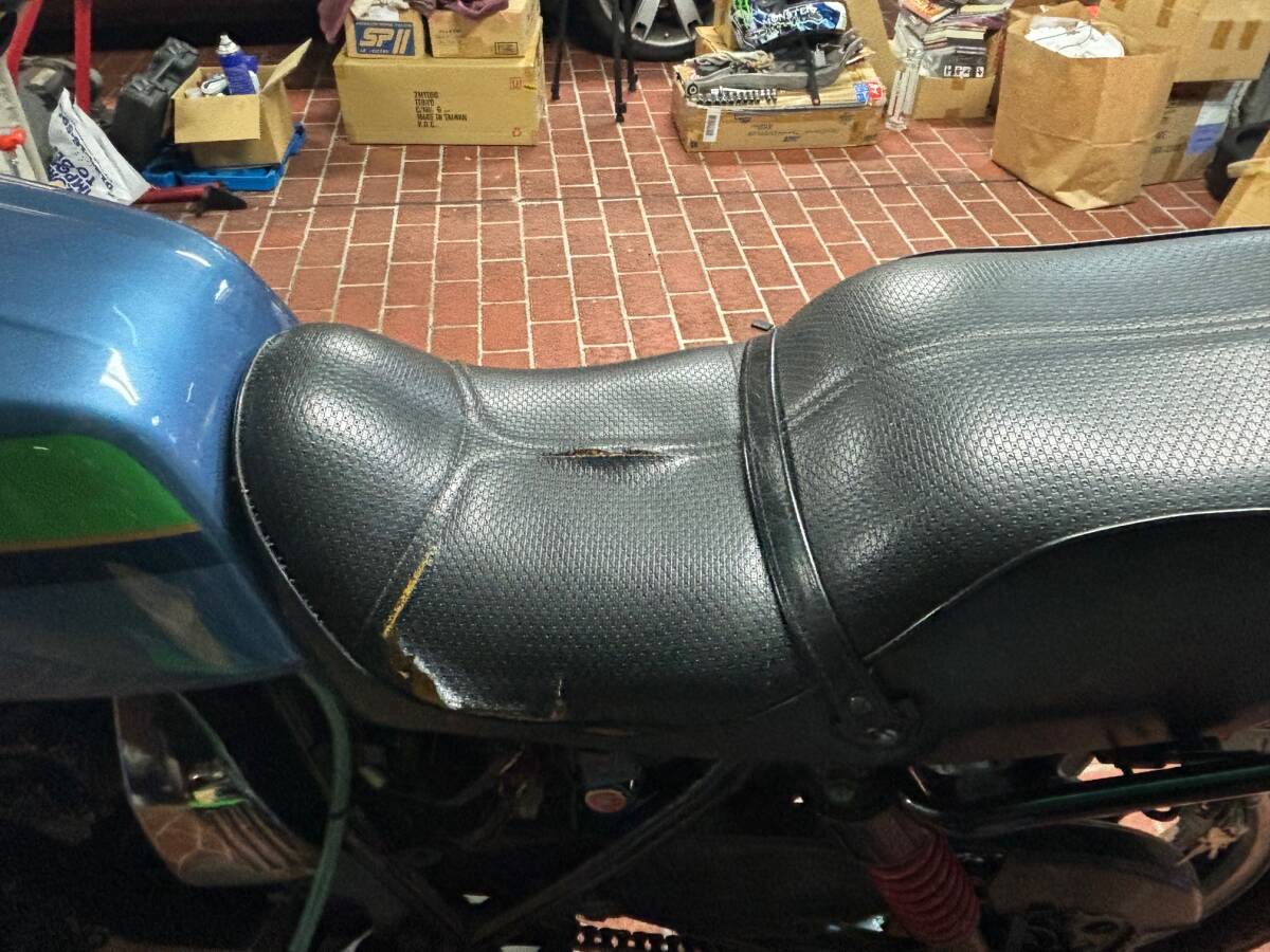 新規中古輸入車 Z1000R2 純正部品多数交換 ディーラー系ショップで点検、新規車検取得 車検取得後乗ってません。の画像6