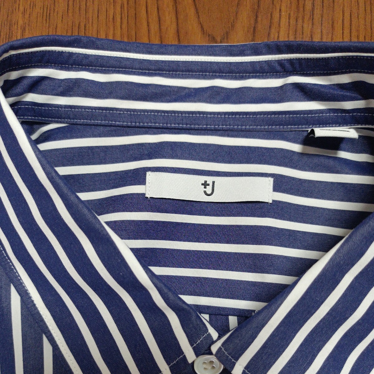 UNIQLOユニクロ ＋J ドレスシャツ(長袖) LサイズXL相当 ストライプ柄 ブルーBlue系 春夏コレクション 完売品 オーバーサイズの画像2