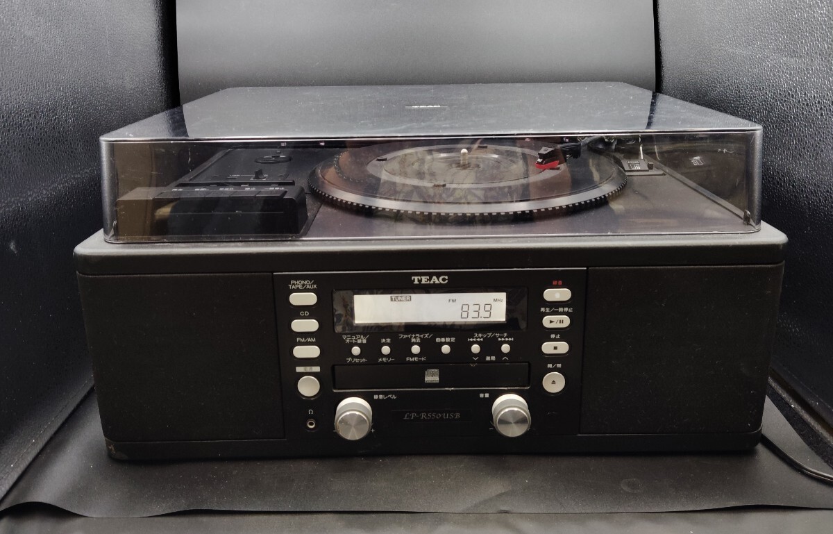 TEAC LP-R550USB  CDレコーダーシステム 2012年製の画像1