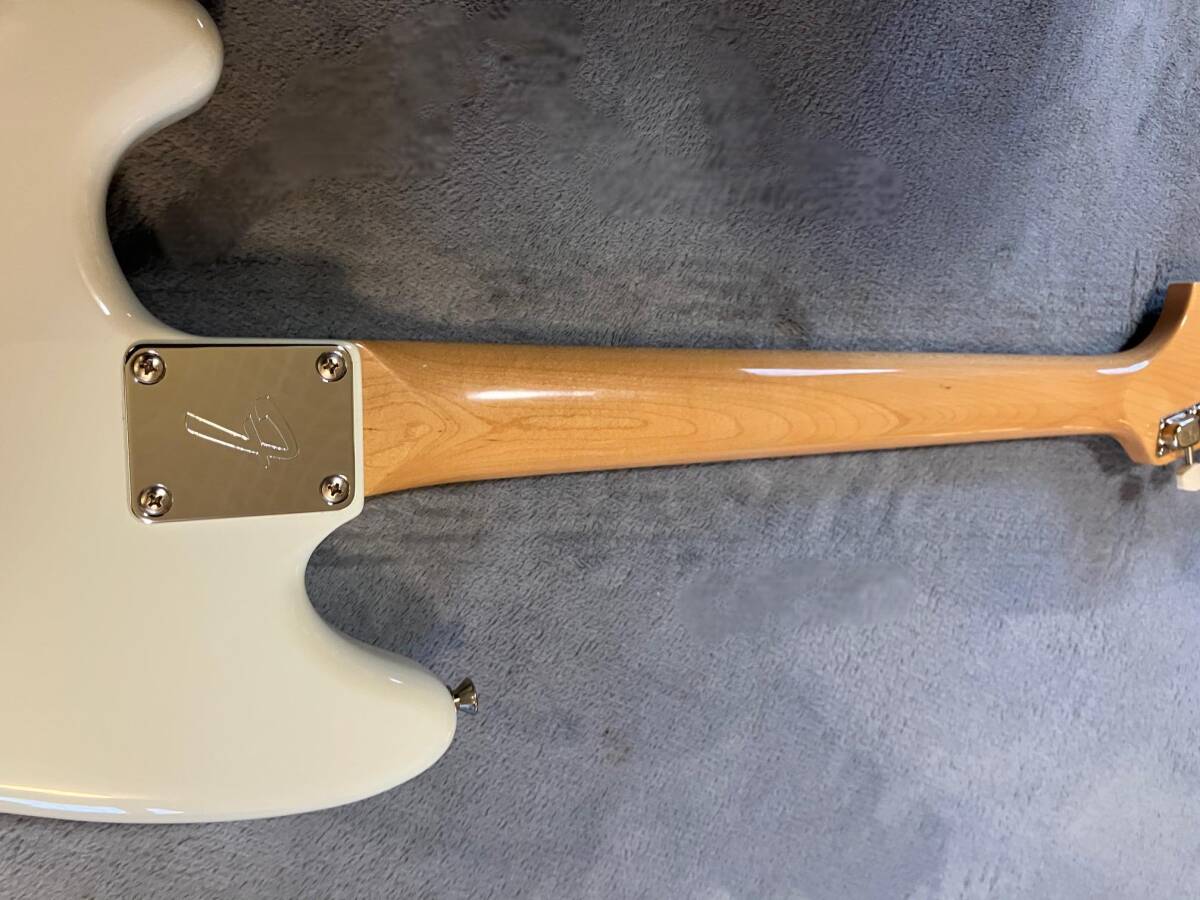 【美品】Fender フェンダー Made in Japan / Traditional 60s Mustang ムスタング の画像5