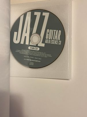 送料無料 ギタースコア Jazz Guitar Book Presents ジャズ・ギター・アドリブ・エッセンス(CD付)_画像3