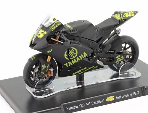 Altaya　1/18　ヤマハ・YZR-M1 セパン テスト　#46　V．ロッシ　2007_画像1