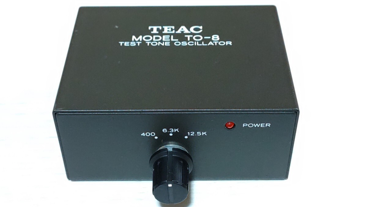 【倉庫整理】TEAC ティアック テストトーン オシレーター TO-8 通電確認済 カセットデッキ C-3 に[TEST TONE OSCILLATOR TO8]【ジャンク】_画像4