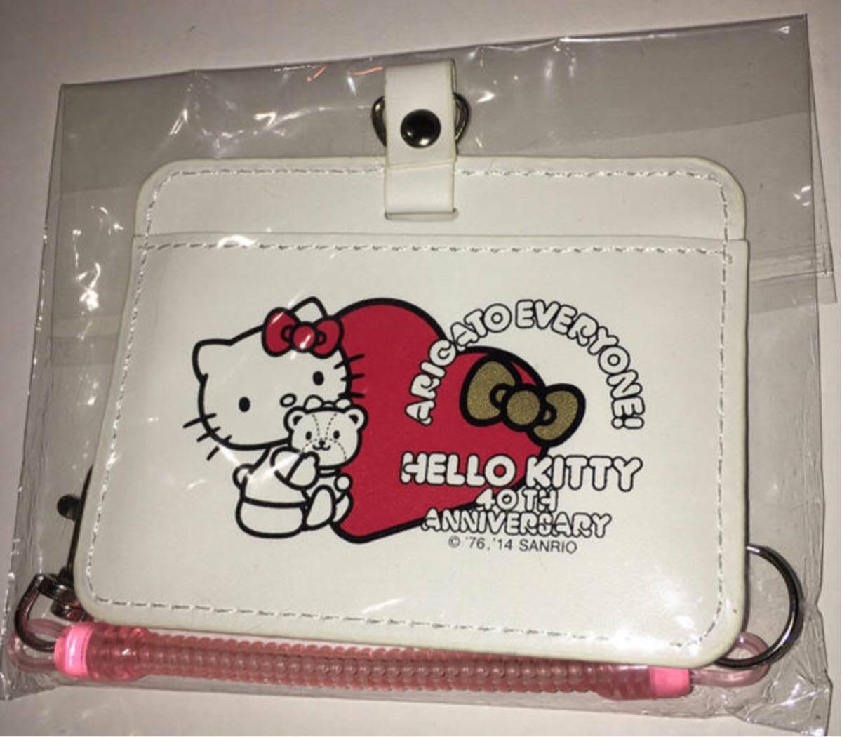 ヤフオク サンリオ ハローキティ 40周年記念デザイン 白い ヤフオク サンリオ ハローキティ 40周年記念デザイン 白い