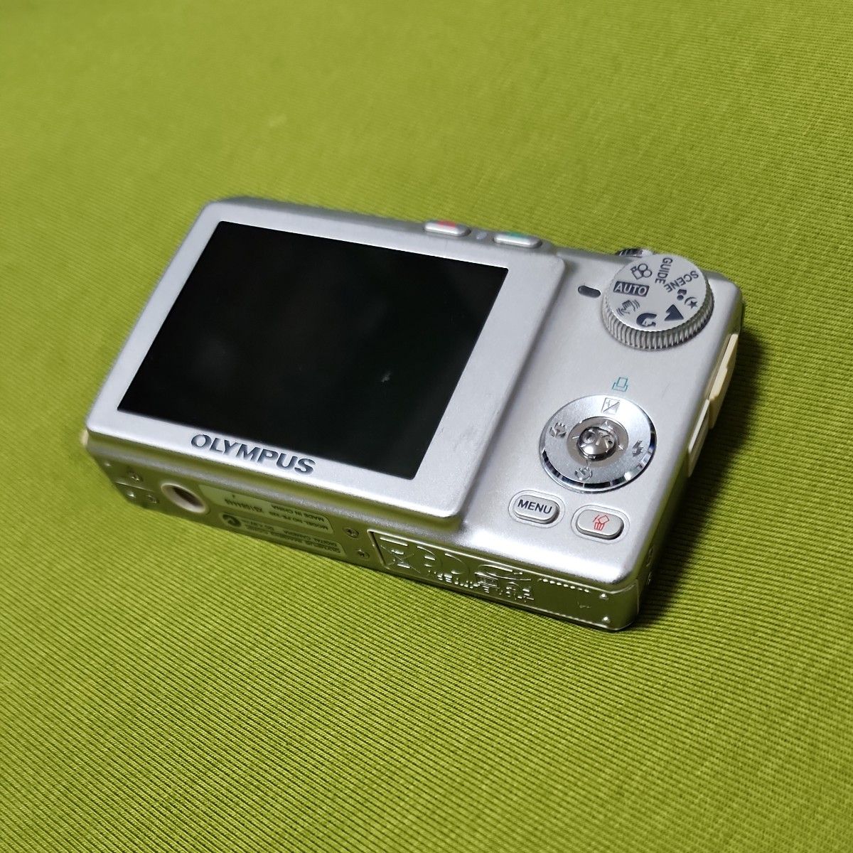 【ジャンク】OLYMPUS コンパクトデジタルカメラ FE-220