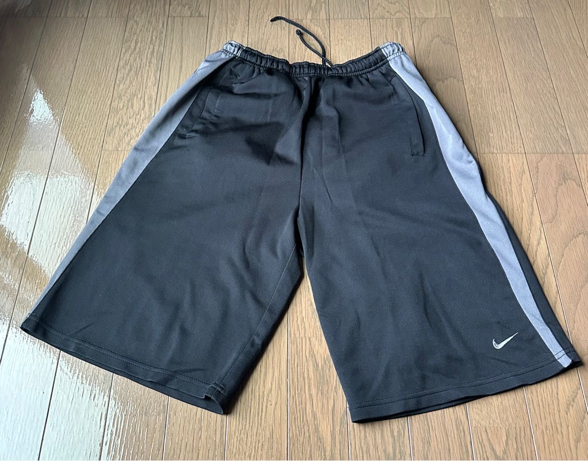 NIKE  ハーフパンツ