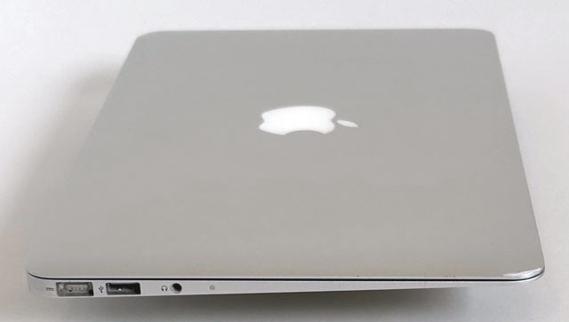 Apple MacBook Air 11インチ 2010 A1370 1.4GHz/SSD128/2GBの画像7