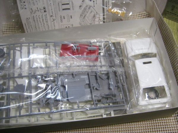 ・送料510円●プラモ 未組立品 現状●ハセガワ 1/24●ランチア デルタ HF インテグラーレ 16v 1991 1000湖 ラリー ナイトステージライト付の画像6