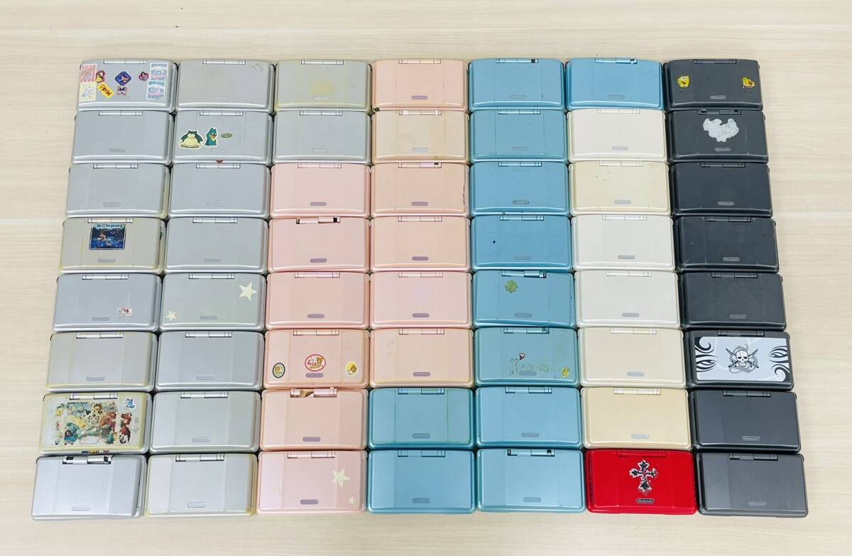 Nintendo DS ニンテンドー DS 本体 56台 まとめ売り 二個口発送 G-13の画像1