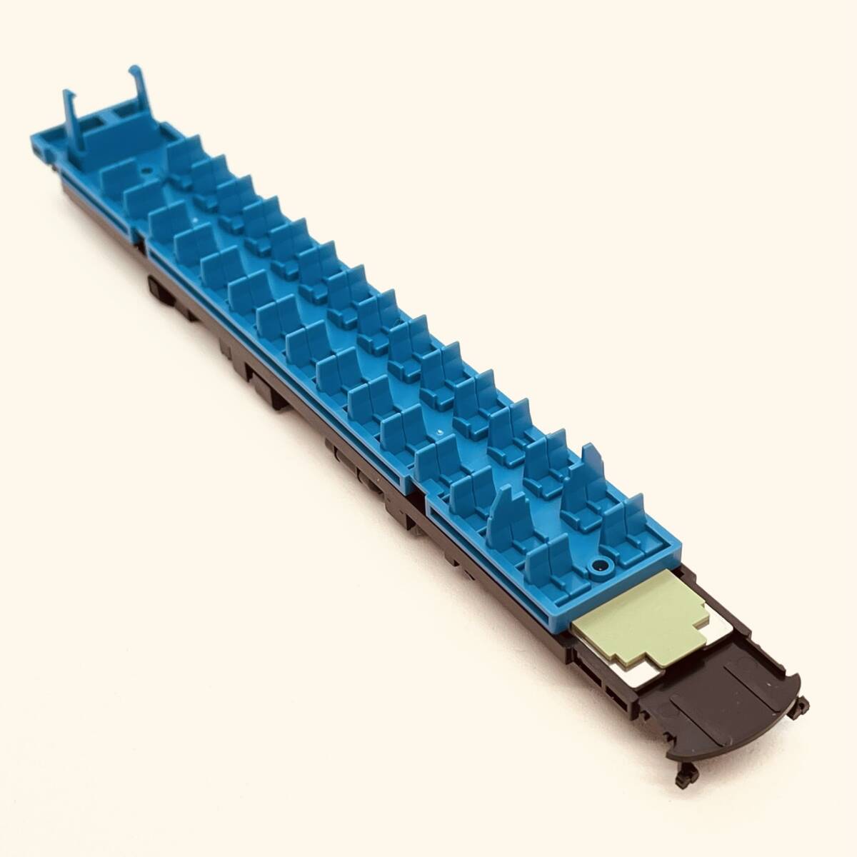 TOMIX クハ481-1500用 青色シート+ウェイト+床板 1両分入り 98833 JR 485系特急電車(上沼垂運転区・T5編成・はくたか)基本セットのバラシ_入札個数1でのお渡し内容です。