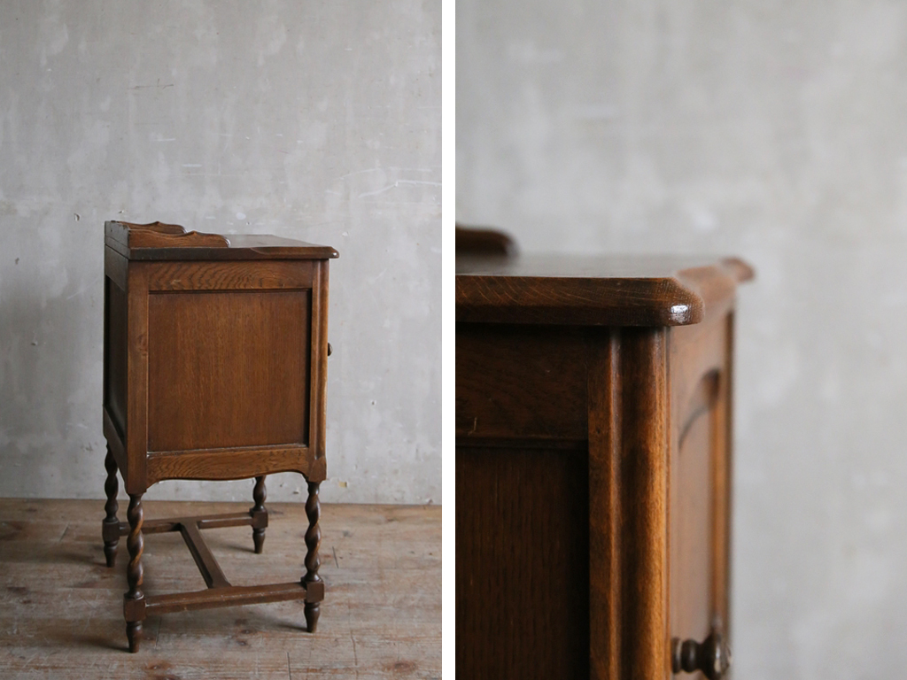  Британия античный * старый дерево ночной столик / прикроватный шкаф / из дерева стол / полка витрины / стенд для вазы / магазин инвентарь / дисплей шт. / Англия Vintage мебель 