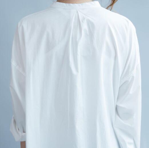 新作シャツ今季新品　ロングシャツ 白シャツ レディース シャツ 無地 ロング丈 長袖 カジュアル ゆったり 体型カバー シンプル トップス_画像6